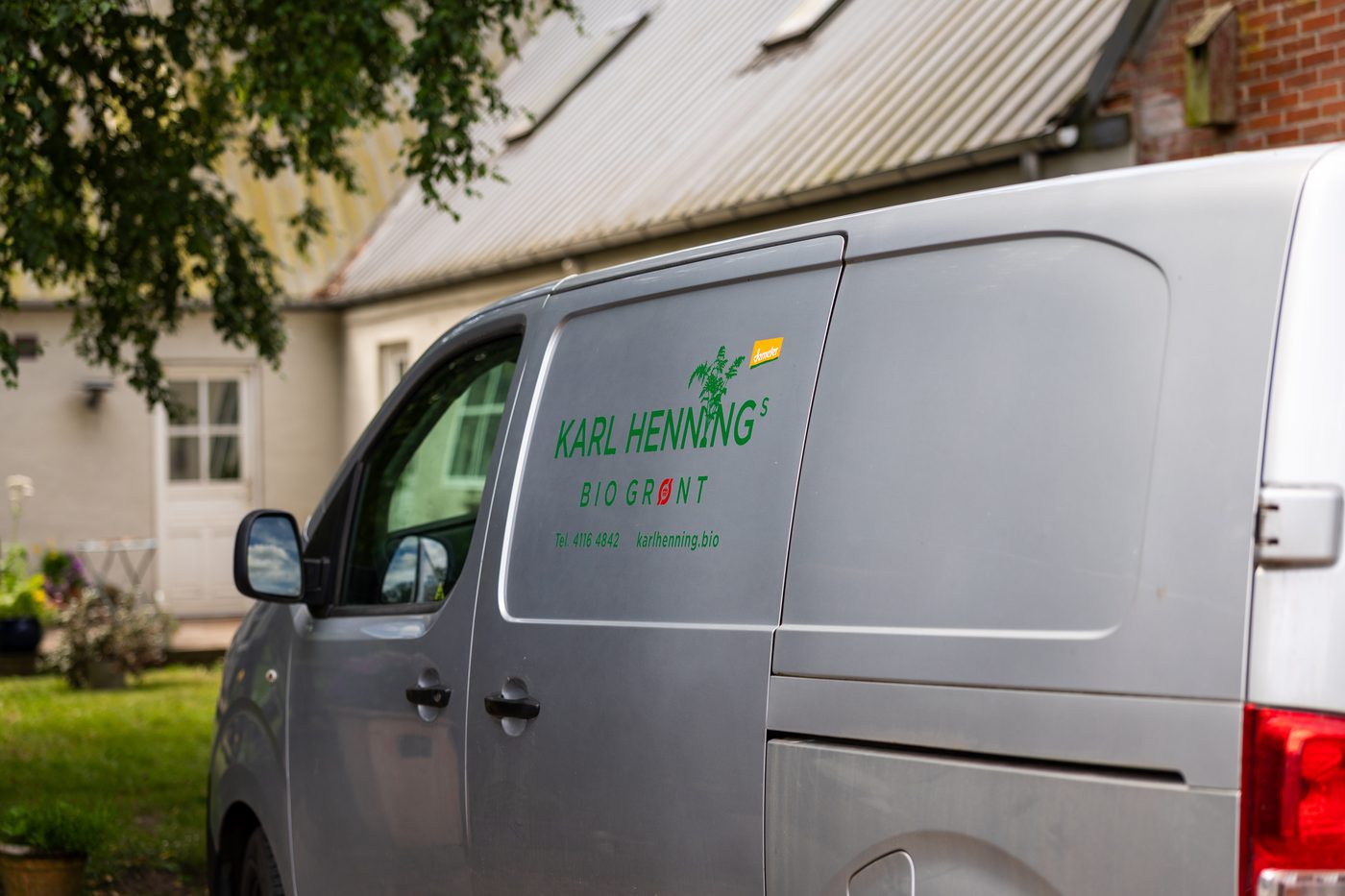 Karl Hennings varebil – levering af biodynamiske varer